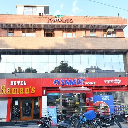Hotel Raman'S Jagadhri Luaran gambar