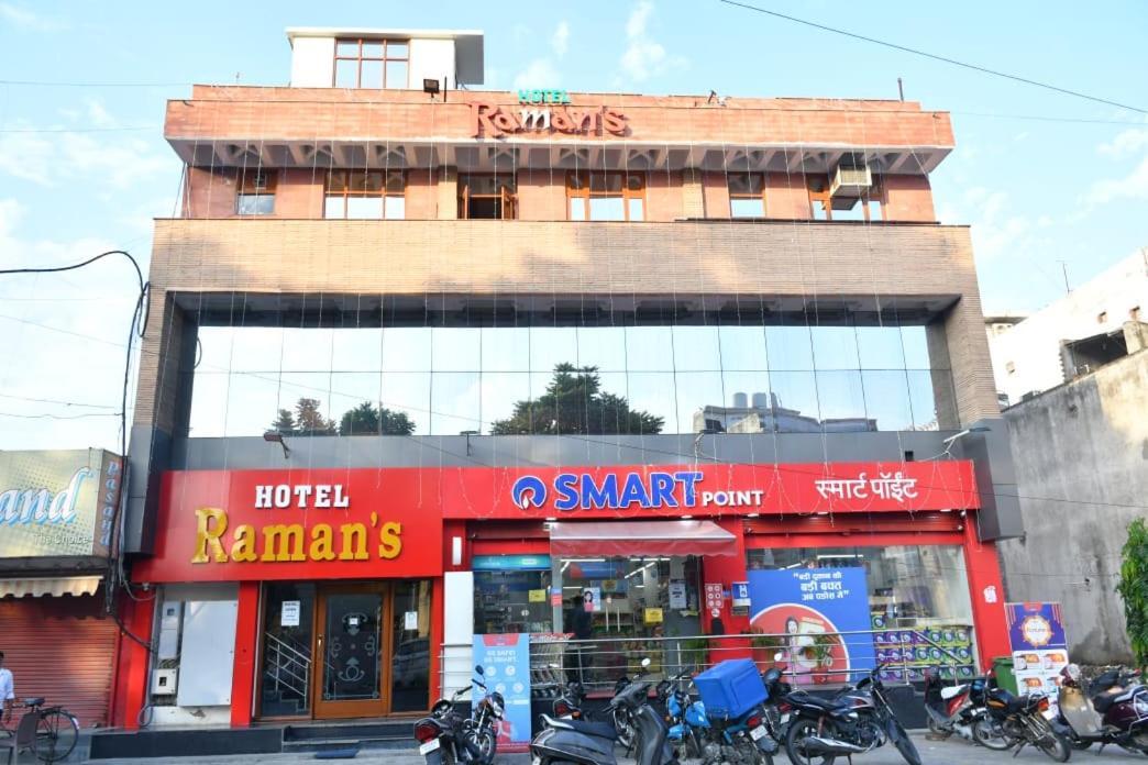 Hotel Raman'S Jagadhri Luaran gambar