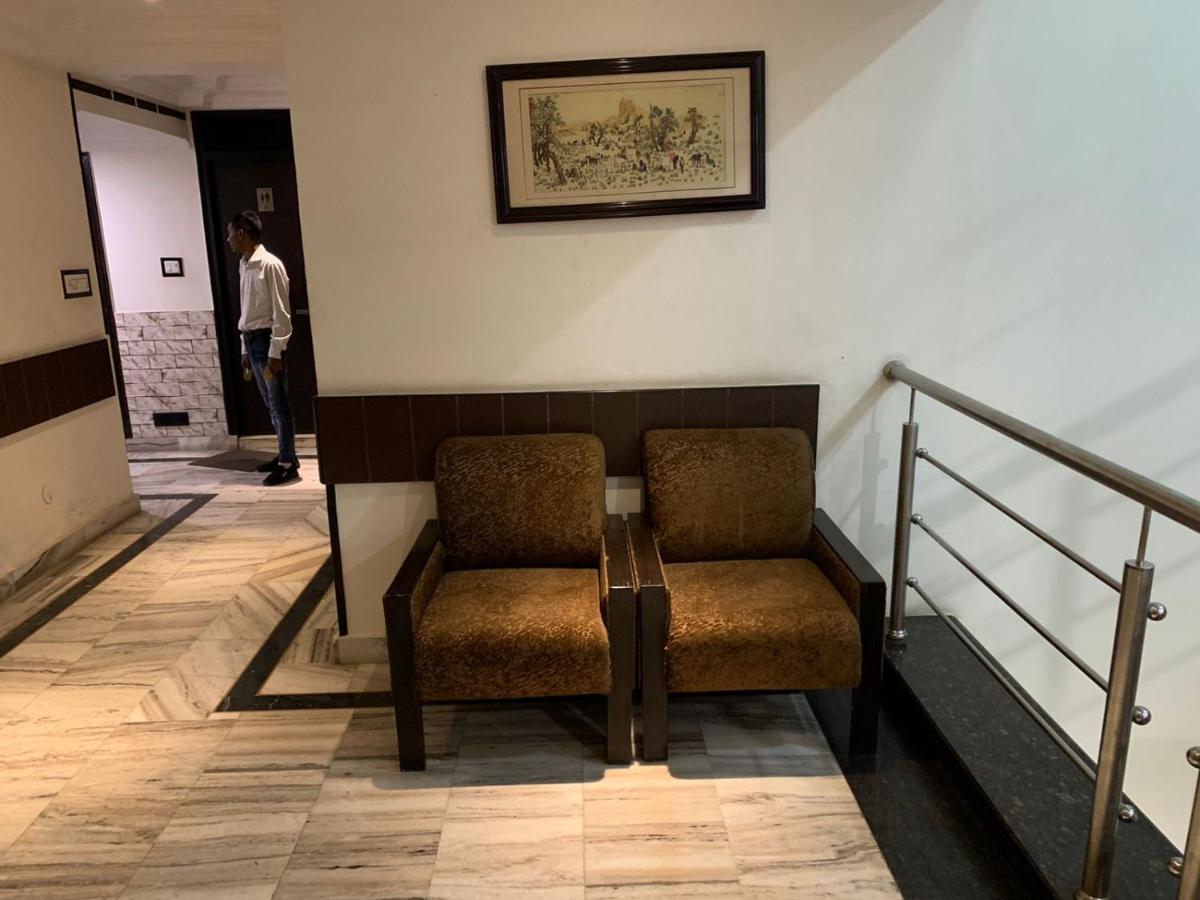 Hotel Raman'S Jagadhri Luaran gambar