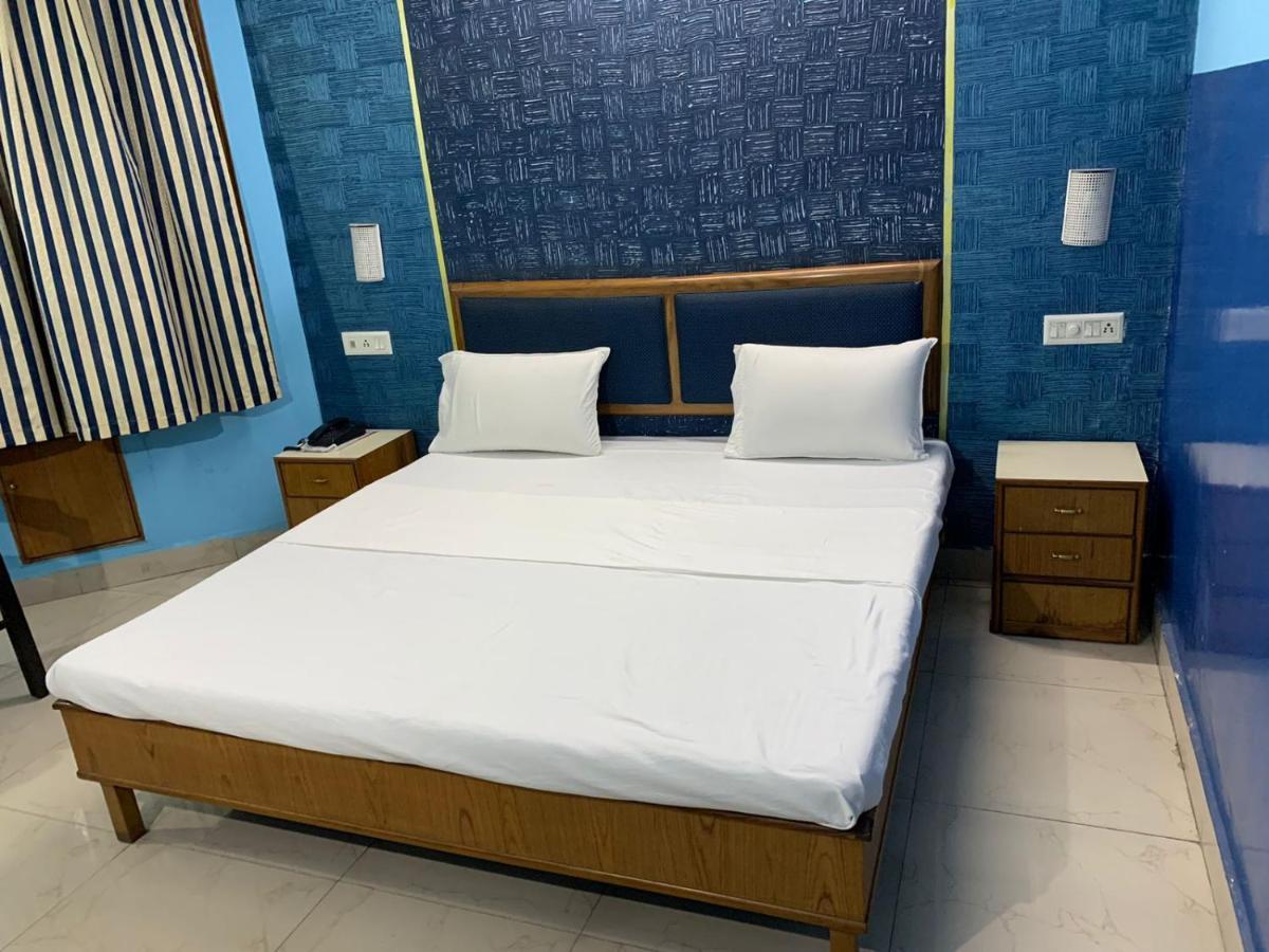Hotel Raman'S Jagadhri Luaran gambar